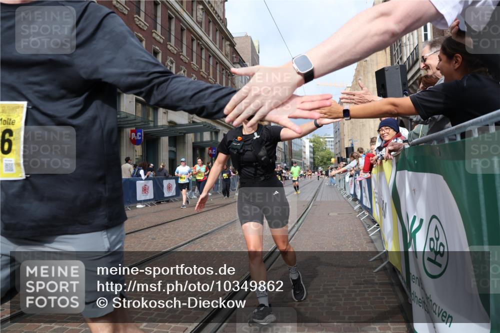 13.09.2026 - 21. swb-Marathon Bremen Strokosch-Dieckow http://msf.ph/oto/10349862 13.09.2026 11:12:51 Ziel 10804, 10893, 11048, 11357, 11606, 11627, 12050, 12060, 12393, 12418, 10354, 10483, 10743, 10874, 10875, 11090, 11657, 11671, 11832, 12234, 12423, 12497 meine-sportfotos.de