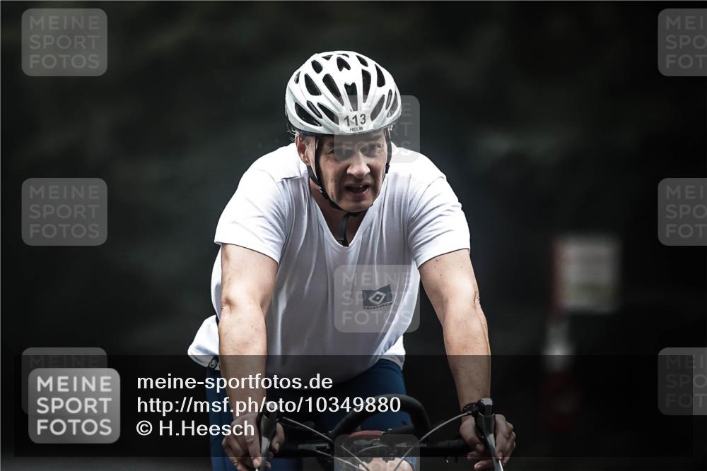 13.09.2026 - Stadtparktriathlon H.Heesch http://msf.ph/oto/10349880 13.09.2026 09:17:18 Radfahren 113, 126, 166 meine-sportfotos.de