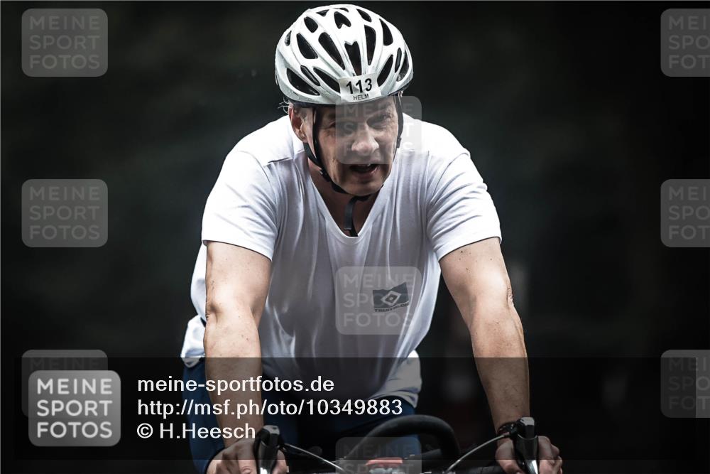 13.09.2026 - Stadtparktriathlon H.Heesch http://msf.ph/oto/10349883 13.09.2026 09:17:18 Radfahren 113, 126, 166 meine-sportfotos.de