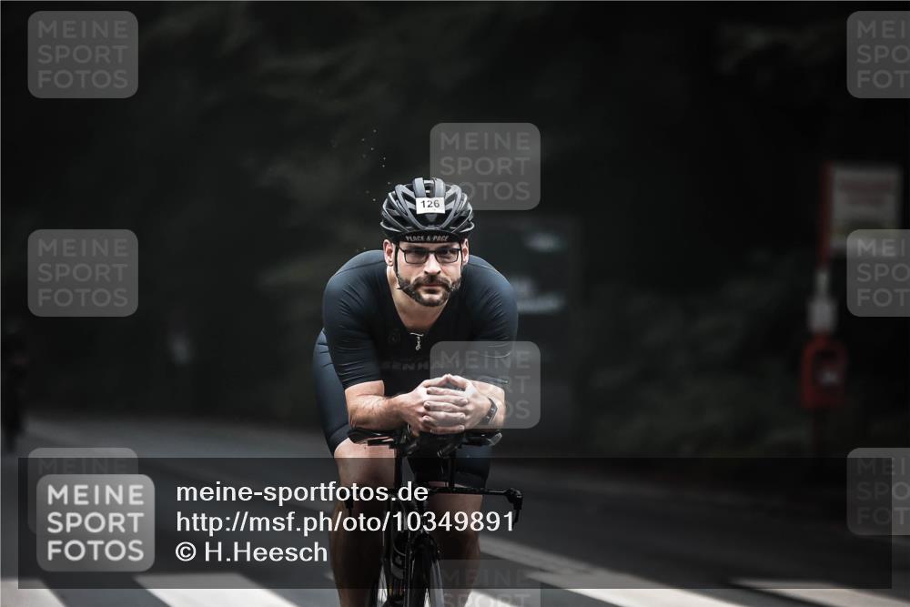 13.09.2026 - Stadtparktriathlon H.Heesch http://msf.ph/oto/10349891 13.09.2026 09:17:24 Radfahren 85, 107, 122, 126 meine-sportfotos.de