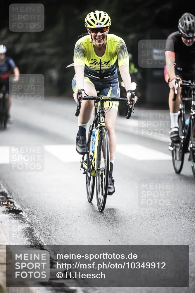 13.09.2026 - Stadtparktriathlon H.Heesch http://msf.ph/oto/10349912 13.09.2026 11:02:03 Radfahren 416, 494, 524, 589, 657 meine-sportfotos.de