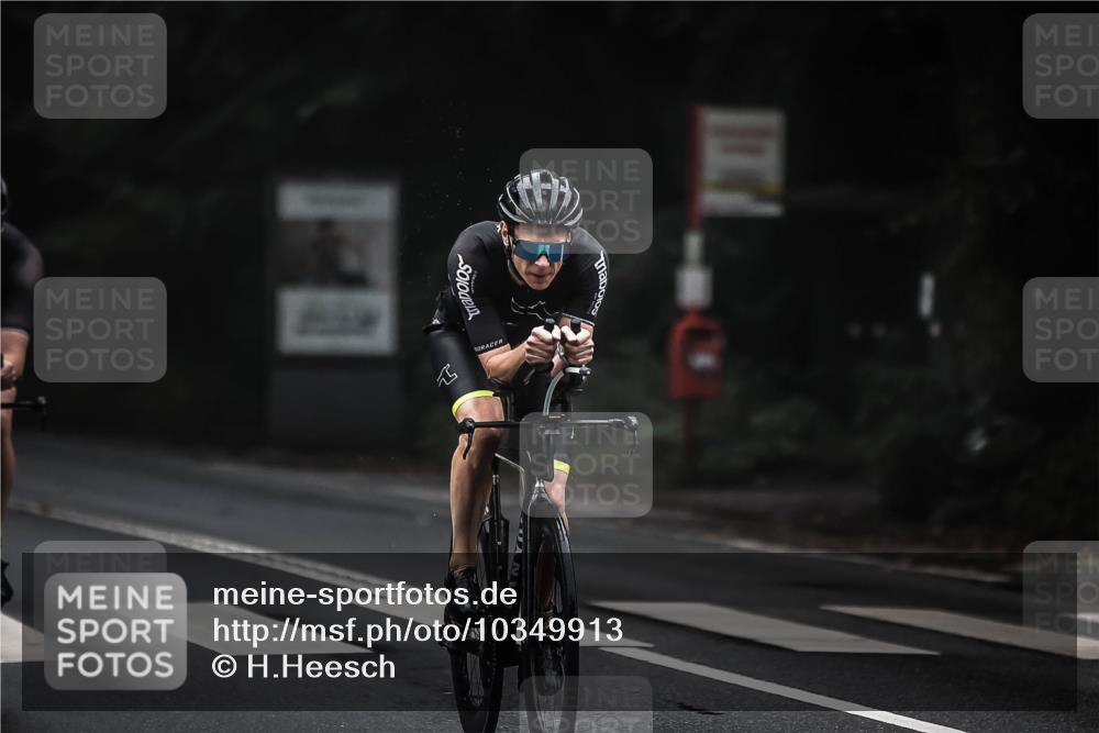 13.09.2026 - Stadtparktriathlon H.Heesch http://msf.ph/oto/10349913 13.09.2026 09:17:28 Radfahren 85, 107, 122, 126 meine-sportfotos.de