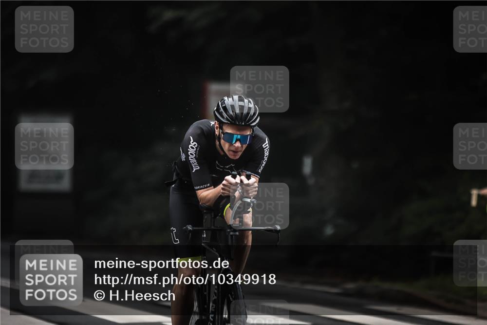 13.09.2026 - Stadtparktriathlon H.Heesch http://msf.ph/oto/10349918 13.09.2026 09:17:28 Radfahren 85, 107, 122, 126 meine-sportfotos.de