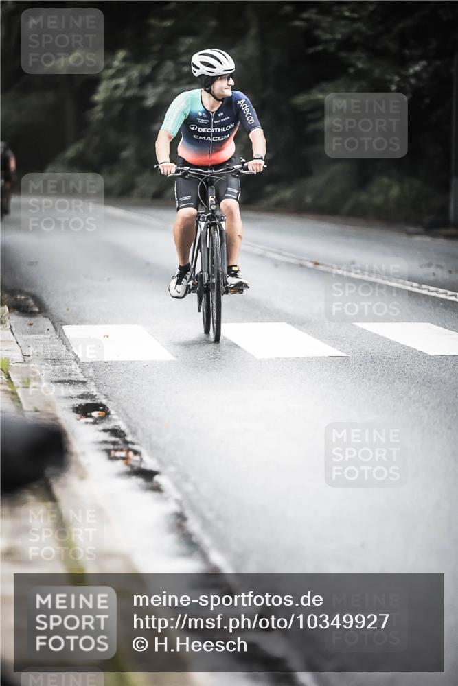 13.09.2026 - Stadtparktriathlon H.Heesch http://msf.ph/oto/10349927 13.09.2026 11:02:04 Radfahren 416, 494, 524, 589, 657 meine-sportfotos.de