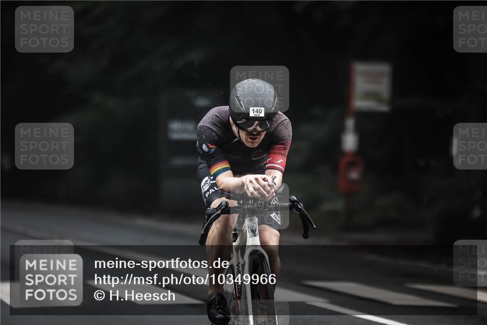 13.09.2026 - Stadtparktriathlon H.Heesch http://msf.ph/oto/10349966 13.09.2026 09:17:36 Radfahren 85, 116, 140, 159 meine-sportfotos.de