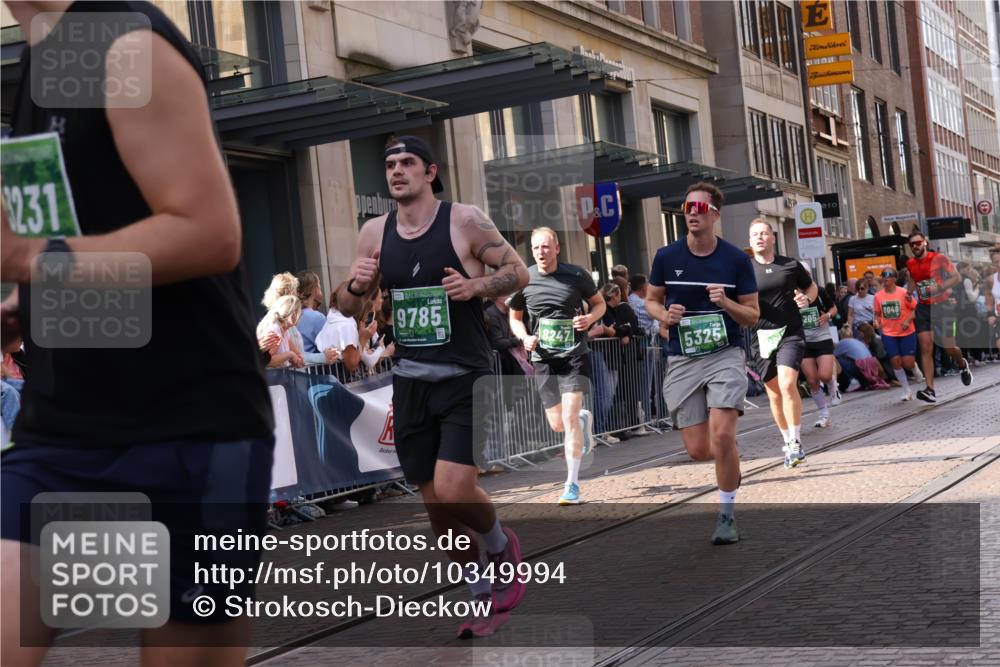 13.09.2026 - 21. swb-Marathon Bremen Strokosch-Dieckow http://msf.ph/oto/10349994 13.09.2026 13:31:33 Ziel 310, 578, 846, 2934, 3115, 3205, 3239, 3244, 3278, 3858, 3946, 3989, 4030, 4164, 4979, 4998, 5158, 5325, 5363, 5426, 5899, 6062, 6100, 6116, 6193, 6213, 6354, 6602, 7242, 7260, 7526, 7608, 7790, 7941, 7964, 8048, 8078, 8166, 8206, 8247, 8610, 8970, 9016, 9033, 9188, 9568, 9640, 9785, 9914, 13151, 13231, 922, 1600, 1627, 2244, 2602, 2707, 3152, 3343, 3392, 3396, 3579, 3762, 3859, 4258, 4273, 4477, 4692, 4889, 6039, 6581, 7032, 8042, 8205 meine-sportfotos.de