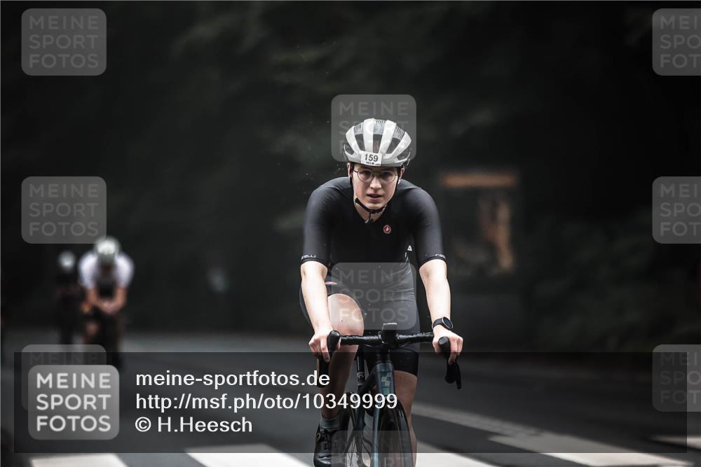 13.09.2026 - Stadtparktriathlon H.Heesch http://msf.ph/oto/10349999 13.09.2026 09:17:43 Radfahren 12, 74, 98, 116, 152, 159, 191 meine-sportfotos.de