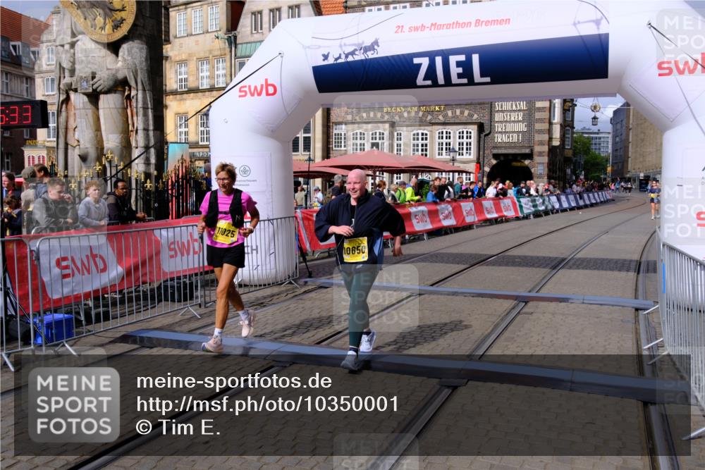 13.09.2026 - 21. swb-Marathon Bremen Tim E. http://msf.ph/oto/10350001 13.09.2026 11:31:51 Ziel  meine-sportfotos.de
