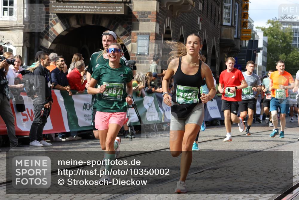 13.09.2026 - 21. swb-Marathon Bremen Strokosch-Dieckow http://msf.ph/oto/10350002 13.09.2026 13:29:15 Ziel 430, 565, 687, 722, 725, 936, 1014, 1274, 1688, 2223, 2276, 2378, 2851, 2891, 3419, 3444, 3665, 3938, 5225, 5267, 5531, 5691, 5865, 6099, 6817, 6937, 6955, 7134, 7527, 8984, 8985, 9562, 13174, 132, 303, 596, 651, 1083, 1365, 1387, 1823, 2301, 2742, 2957, 3258, 3721, 3846, 3912, 4541, 5599, 6103, 6499, 6690, 7013, 7631, 7649, 7860, 8007, 8009, 8066, 8099, 8277, 8338, 8675, 8831, 9889, 10128 meine-sportfotos.de