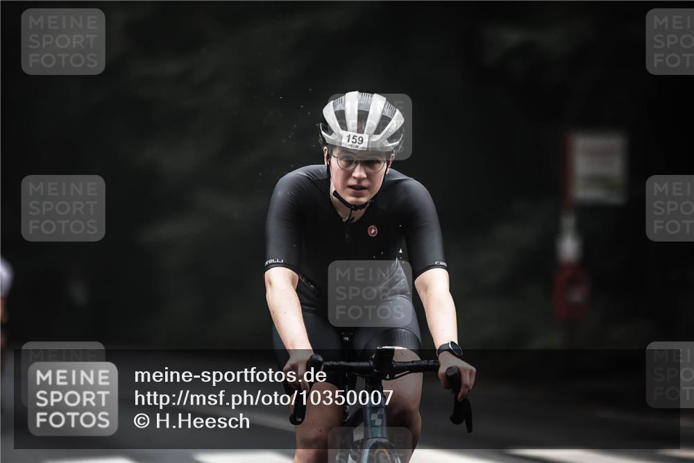 13.09.2026 - Stadtparktriathlon H.Heesch http://msf.ph/oto/10350007 13.09.2026 09:17:43 Radfahren 12, 74, 98, 116, 152, 159, 191 meine-sportfotos.de