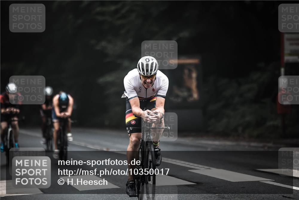 13.09.2026 - Stadtparktriathlon H.Heesch http://msf.ph/oto/10350017 13.09.2026 09:17:44 Radfahren 12, 74, 98, 152, 159, 191 meine-sportfotos.de