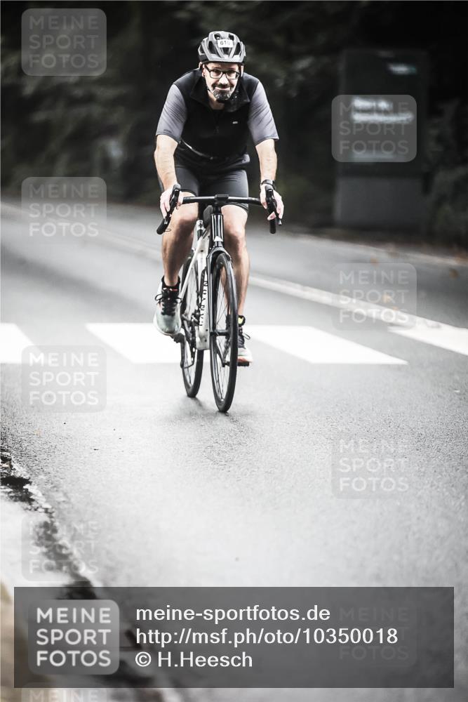 13.09.2026 - Stadtparktriathlon H.Heesch http://msf.ph/oto/10350018 13.09.2026 11:02:19 Radfahren 591, 610 meine-sportfotos.de