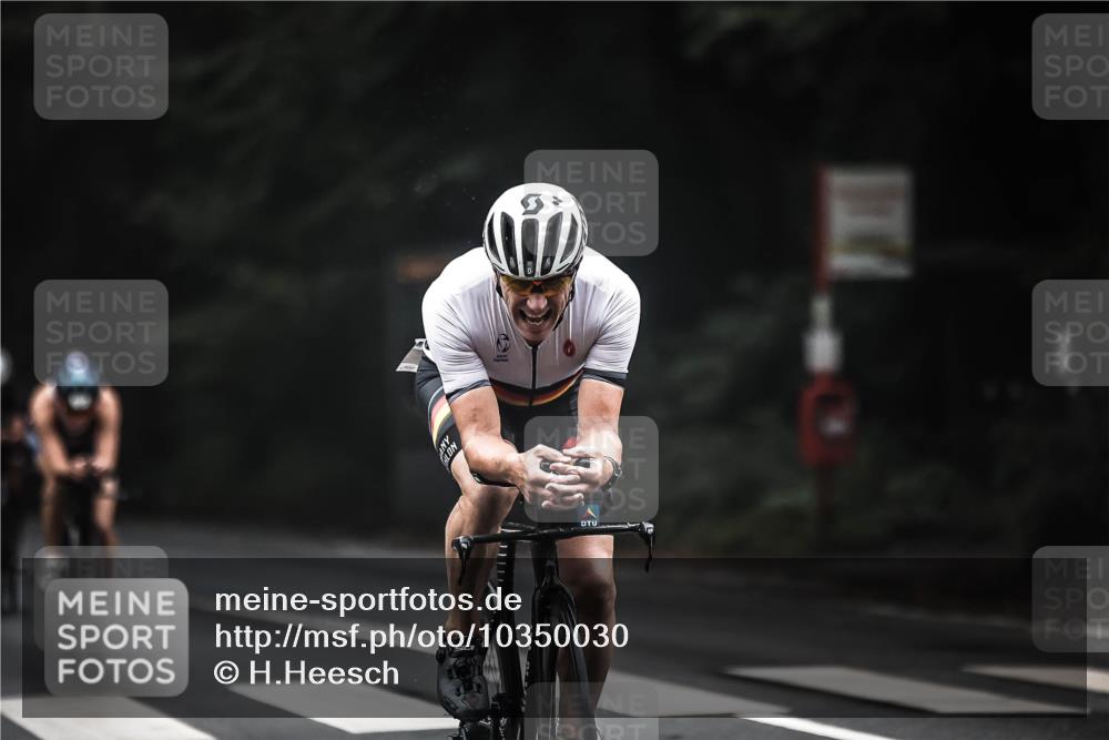 13.09.2026 - Stadtparktriathlon H.Heesch http://msf.ph/oto/10350030 13.09.2026 09:17:45 Radfahren 12, 74, 98, 152, 159, 191, 206 meine-sportfotos.de