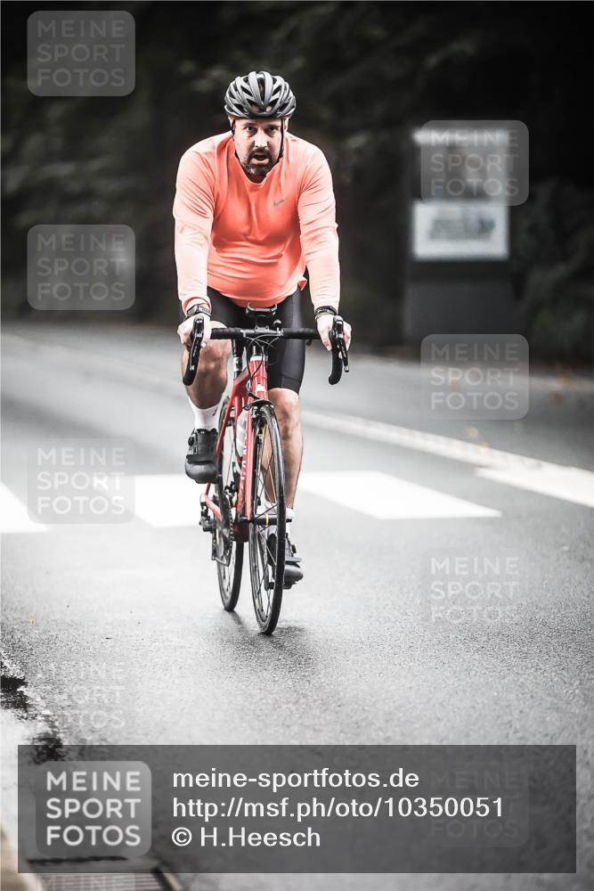 13.09.2026 - Stadtparktriathlon H.Heesch http://msf.ph/oto/10350051 13.09.2026 11:02:22 Radfahren 591, 596, 610 meine-sportfotos.de