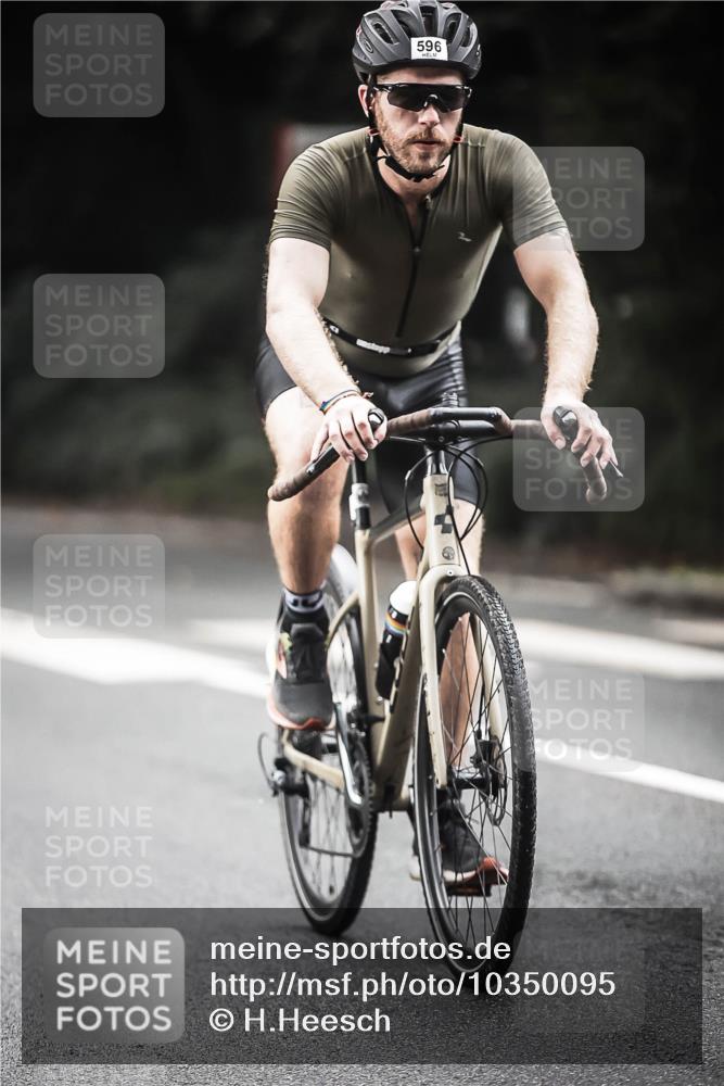 13.09.2026 - Stadtparktriathlon H.Heesch http://msf.ph/oto/10350095 13.09.2026 11:02:28 Radfahren 435, 591, 596, 618 meine-sportfotos.de