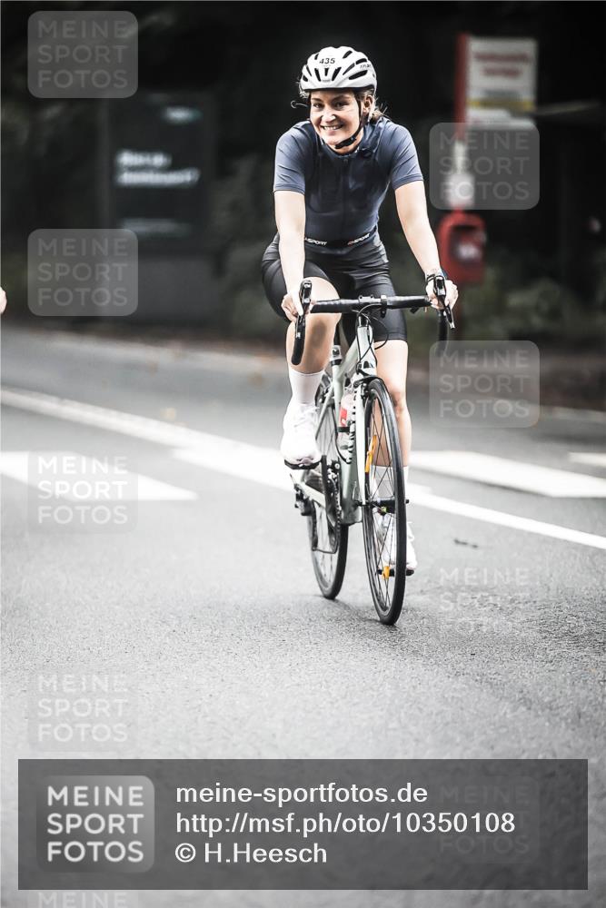 13.09.2026 - Stadtparktriathlon H.Heesch http://msf.ph/oto/10350108 13.09.2026 11:02:34 Radfahren 435, 531, 557, 572, 596, 618, 671 meine-sportfotos.de