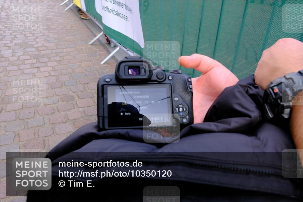 13.09.2026 - 21. swb-Marathon Bremen Tim E. http://msf.ph/oto/10350120 13.09.2026 11:38:36 Ziel  meine-sportfotos.de