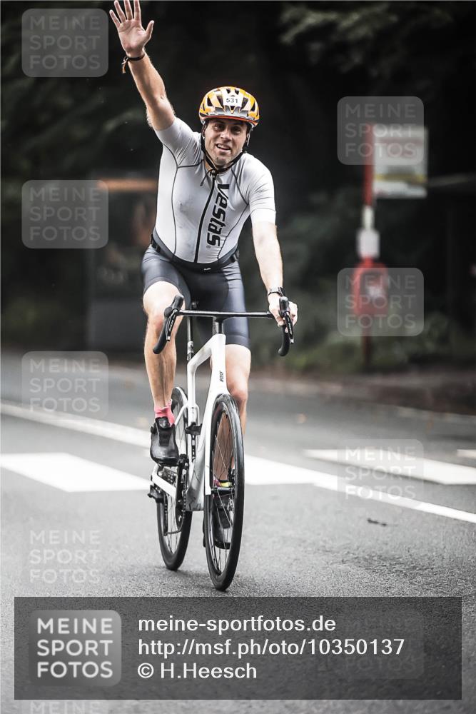 13.09.2026 - Stadtparktriathlon H.Heesch http://msf.ph/oto/10350137 13.09.2026 11:02:36 Radfahren 435, 531, 557, 572, 618, 671 meine-sportfotos.de