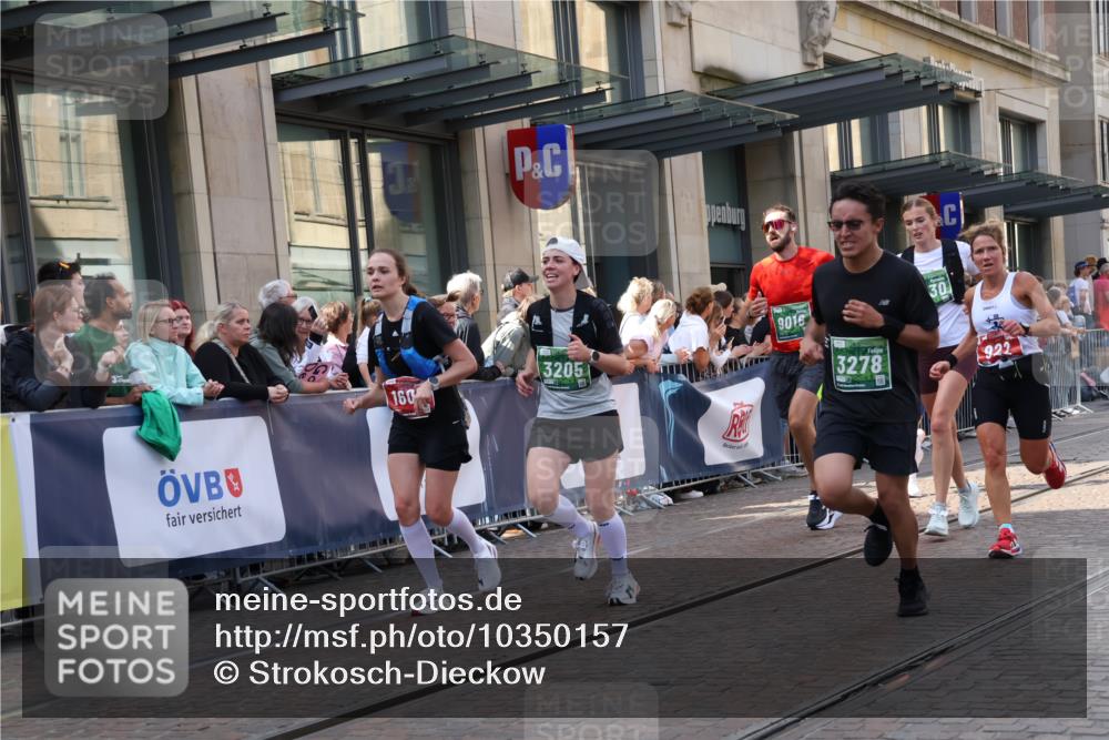 13.09.2026 - 21. swb-Marathon Bremen Strokosch-Dieckow http://msf.ph/oto/10350157 13.09.2026 13:31:36 Ziel 578, 846, 2310, 2934, 3115, 3205, 3239, 3244, 3278, 3946, 3989, 4030, 4164, 4797, 4979, 4998, 5158, 5325, 5363, 5899, 6062, 6100, 6116, 6193, 6213, 6354, 6602, 7242, 7260, 7526, 7790, 7964, 8048, 8078, 8166, 8206, 8247, 8610, 8970, 9016, 9033, 9188, 9568, 9640, 9785, 9914, 13151, 13231, 310, 922, 1600, 1627, 2244, 2602, 2707, 3152, 3343, 3392, 3396, 3579, 3858, 3859, 4258, 4273, 4477, 4692, 4889, 5426, 6039, 6581, 7032, 7608, 7941, 8042, 8205 meine-sportfotos.de