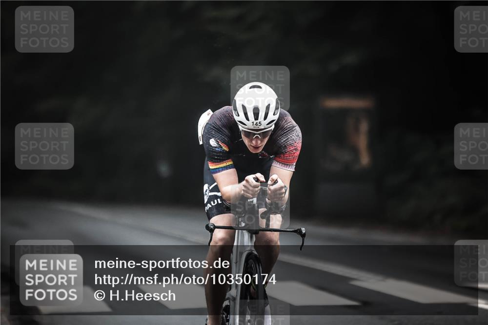 13.09.2026 - Stadtparktriathlon H.Heesch http://msf.ph/oto/10350174 13.09.2026 09:18:11 Radfahren 145, 209 meine-sportfotos.de