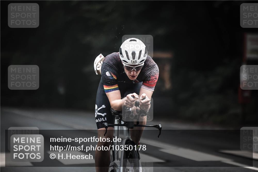 13.09.2026 - Stadtparktriathlon H.Heesch http://msf.ph/oto/10350178 13.09.2026 09:18:11 Radfahren 145, 209 meine-sportfotos.de