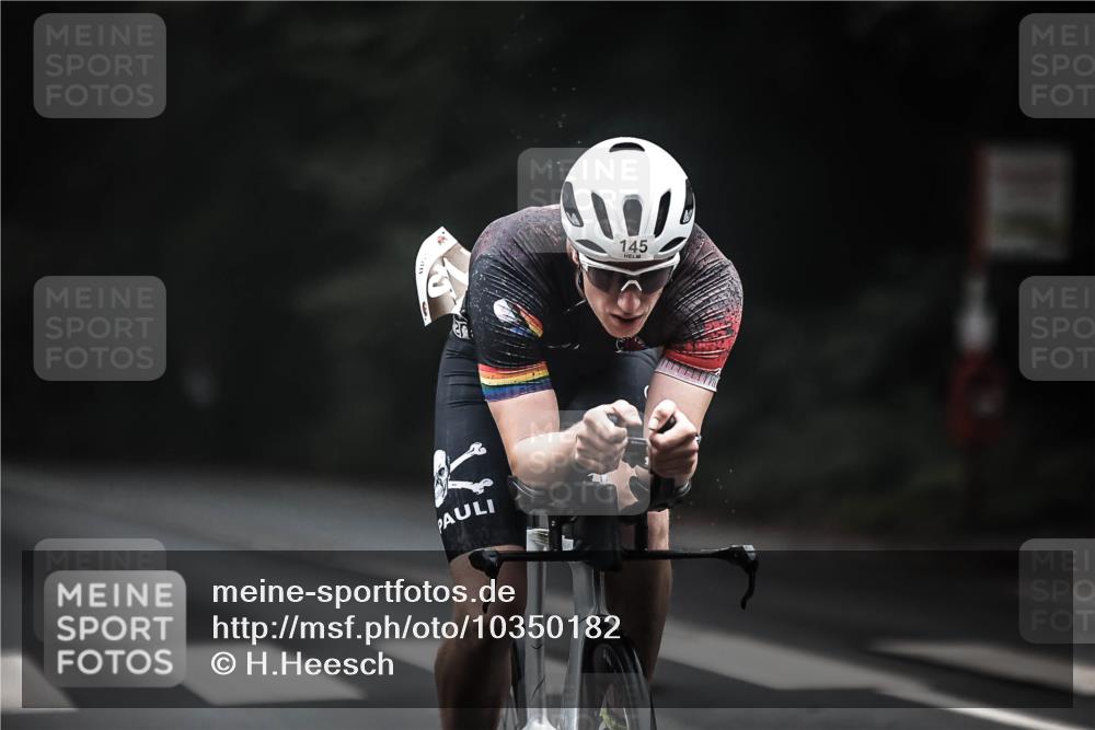 13.09.2026 - Stadtparktriathlon H.Heesch http://msf.ph/oto/10350182 13.09.2026 09:18:11 Radfahren 145, 209 meine-sportfotos.de