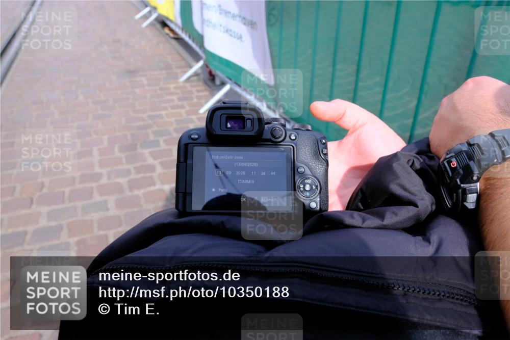 13.09.2026 - 21. swb-Marathon Bremen Tim E. http://msf.ph/oto/10350188 13.09.2026 11:39:03 Ziel  meine-sportfotos.de