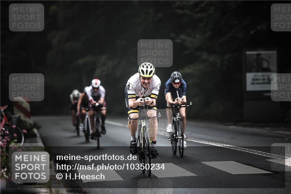 13.09.2026 - Stadtparktriathlon H.Heesch http://msf.ph/oto/10350234 13.09.2026 09:18:28 Radfahren 11, 44, 45, 91, 134, 148, 200 meine-sportfotos.de