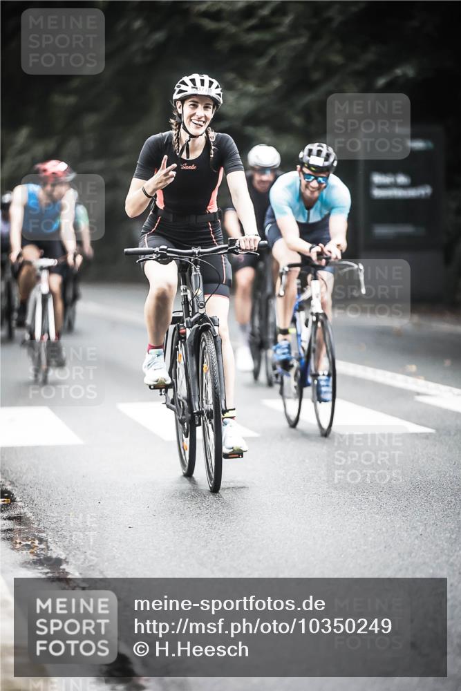 13.09.2026 - Stadtparktriathlon H.Heesch http://msf.ph/oto/10350249 13.09.2026 11:02:45 Radfahren 371, 403, 473, 513, 520, 546, 557, 572, 637, 672 meine-sportfotos.de