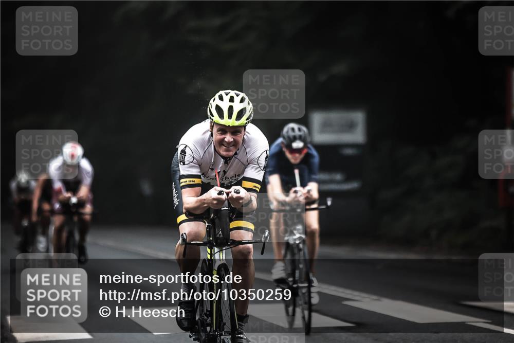 13.09.2026 - Stadtparktriathlon H.Heesch http://msf.ph/oto/10350259 13.09.2026 09:18:29 Radfahren 11, 44, 45, 91, 134, 148, 200 meine-sportfotos.de