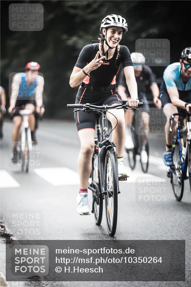 13.09.2026 - Stadtparktriathlon H.Heesch http://msf.ph/oto/10350264 13.09.2026 11:02:45 Radfahren 371, 403, 473, 513, 520, 546, 557, 572, 637, 672 meine-sportfotos.de