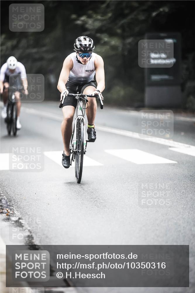 13.09.2026 - Stadtparktriathlon H.Heesch http://msf.ph/oto/10350316 13.09.2026 11:02:48 Radfahren 371, 403, 473, 513, 520, 546, 637, 672 meine-sportfotos.de