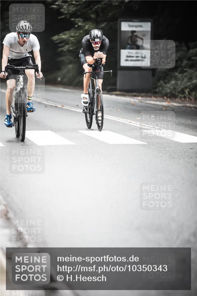 13.09.2026 - Stadtparktriathlon H.Heesch http://msf.ph/oto/10350343 13.09.2026 11:02:55 Radfahren 520, 571, 640, 708 meine-sportfotos.de