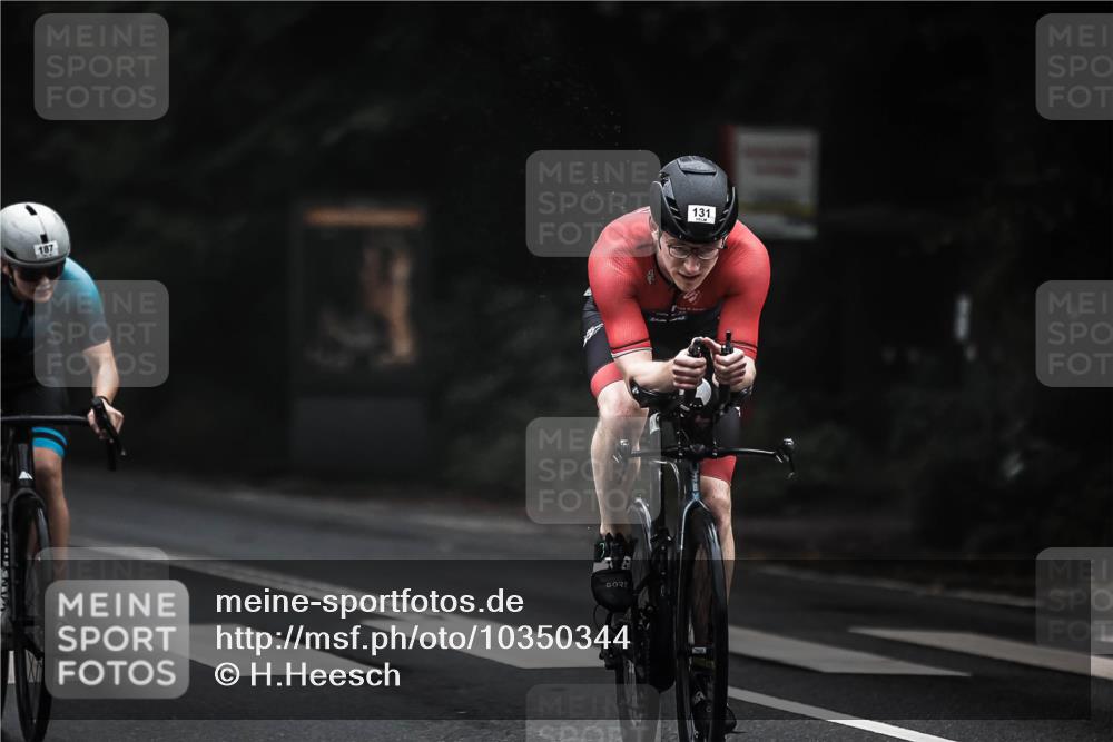 13.09.2026 - Stadtparktriathlon H.Heesch http://msf.ph/oto/10350344 13.09.2026 09:18:40 Radfahren 59, 86, 131, 187 meine-sportfotos.de