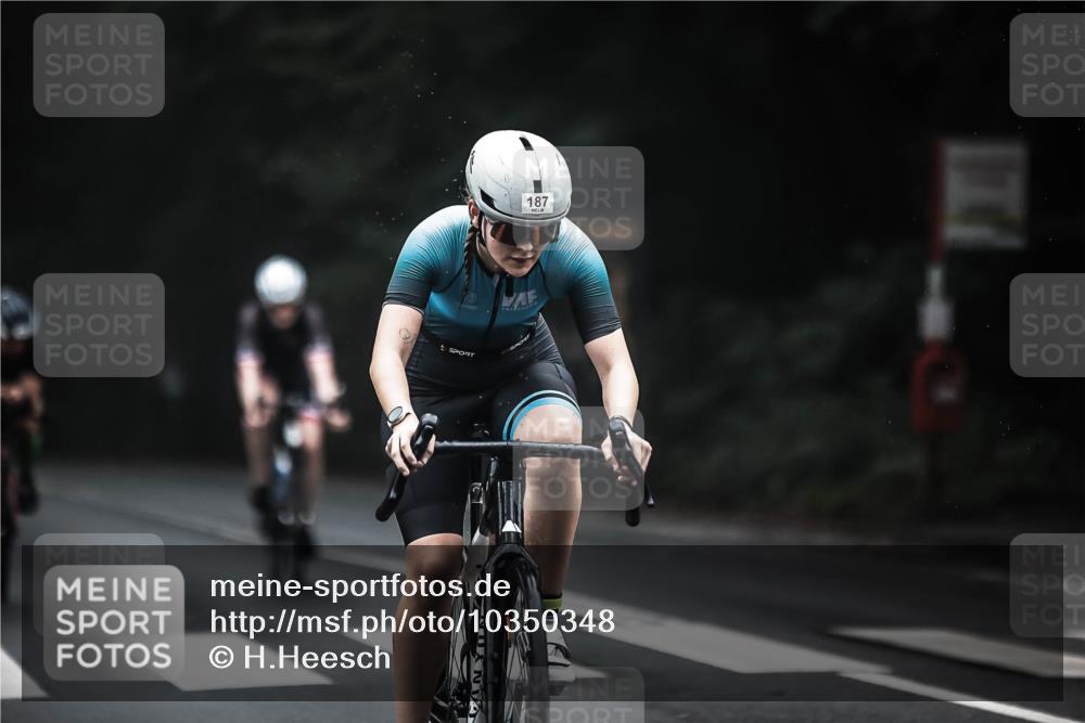 13.09.2026 - Stadtparktriathlon H.Heesch http://msf.ph/oto/10350348 13.09.2026 09:18:40 Radfahren 59, 86, 131, 187 meine-sportfotos.de
