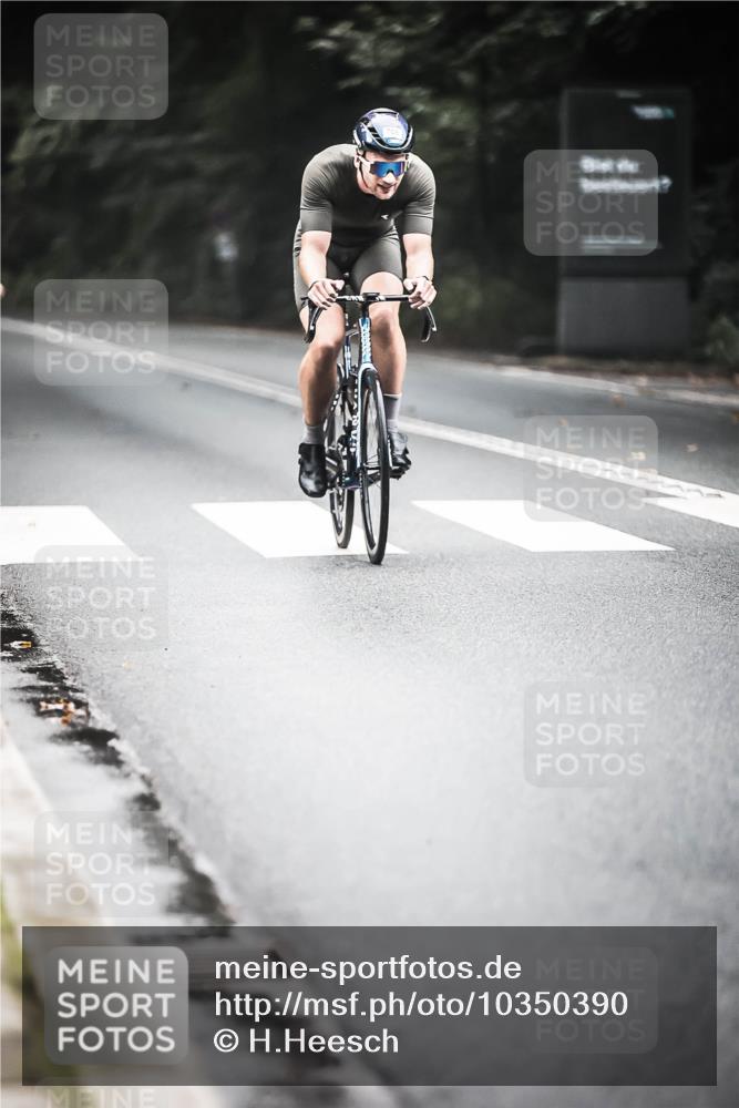 13.09.2026 - Stadtparktriathlon H.Heesch http://msf.ph/oto/10350390 13.09.2026 11:03:00 Radfahren 571, 640, 666, 708 meine-sportfotos.de