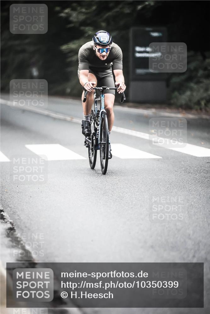13.09.2026 - Stadtparktriathlon H.Heesch http://msf.ph/oto/10350399 13.09.2026 11:03:00 Radfahren 571, 640, 666, 708 meine-sportfotos.de