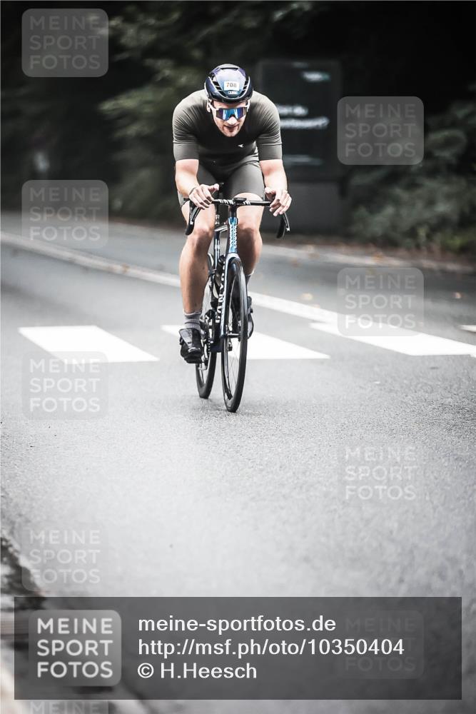 13.09.2026 - Stadtparktriathlon H.Heesch http://msf.ph/oto/10350404 13.09.2026 11:03:00 Radfahren 571, 640, 666, 708 meine-sportfotos.de
