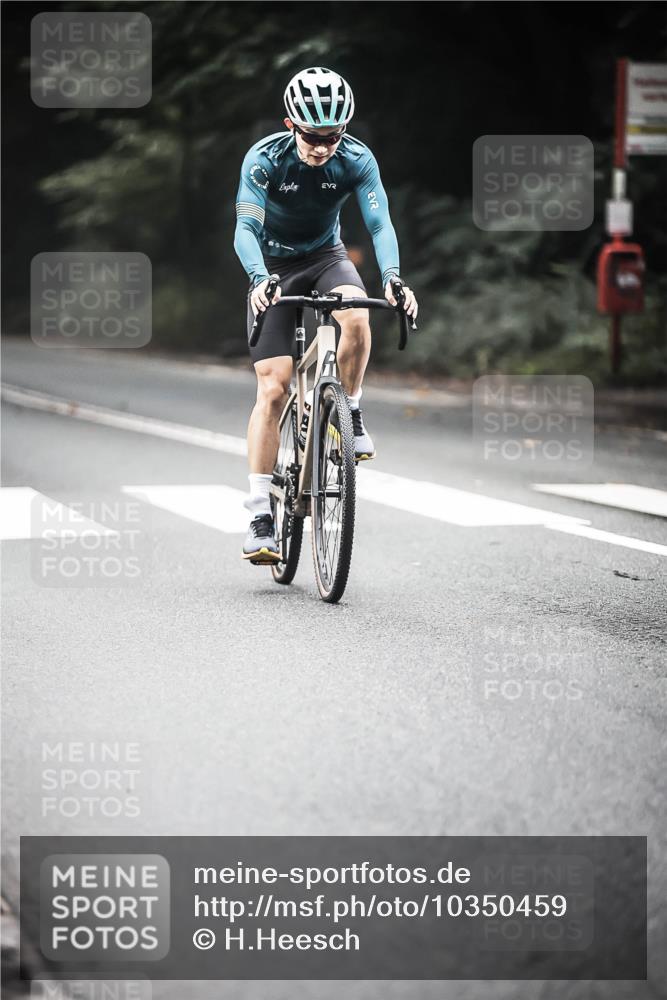 13.09.2026 - Stadtparktriathlon H.Heesch http://msf.ph/oto/10350459 13.09.2026 11:03:10 Radfahren 519 meine-sportfotos.de
