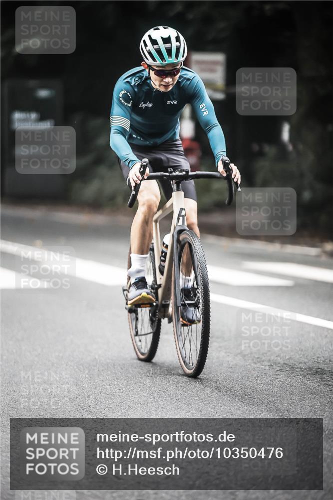13.09.2026 - Stadtparktriathlon H.Heesch http://msf.ph/oto/10350476 13.09.2026 11:03:11 Radfahren 519 meine-sportfotos.de