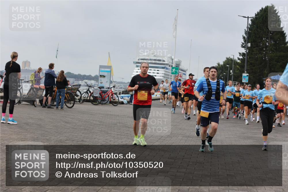 13.09.2026 - Kiel Lauf Andreas Tolksdorf http://msf.ph/oto/10350520 13.09.2026 09:55:30 Kiellinie 7380, 341, 289 meine-sportfotos.de