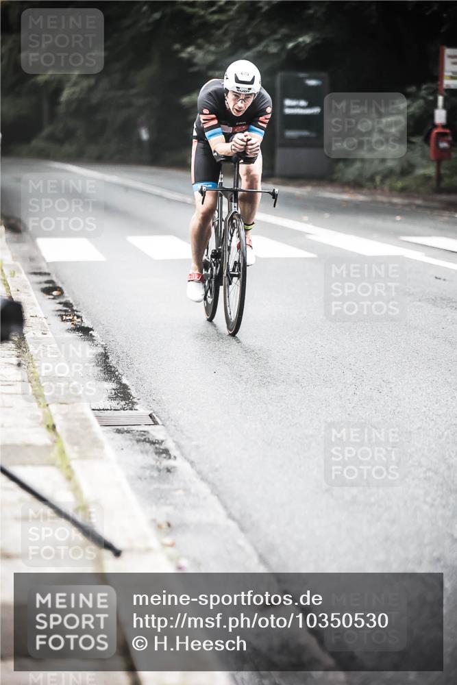 13.09.2026 - Stadtparktriathlon H.Heesch http://msf.ph/oto/10350530 13.09.2026 11:03:25 Radfahren 679, 1799 meine-sportfotos.de