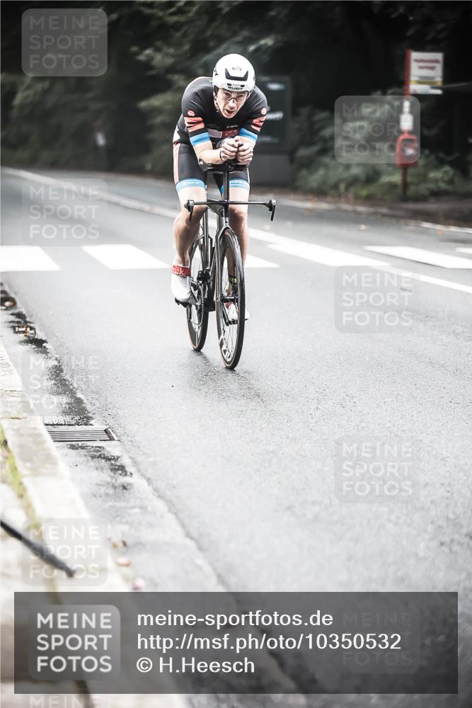 13.09.2026 - Stadtparktriathlon H.Heesch http://msf.ph/oto/10350532 13.09.2026 11:03:25 Radfahren 679, 1799 meine-sportfotos.de