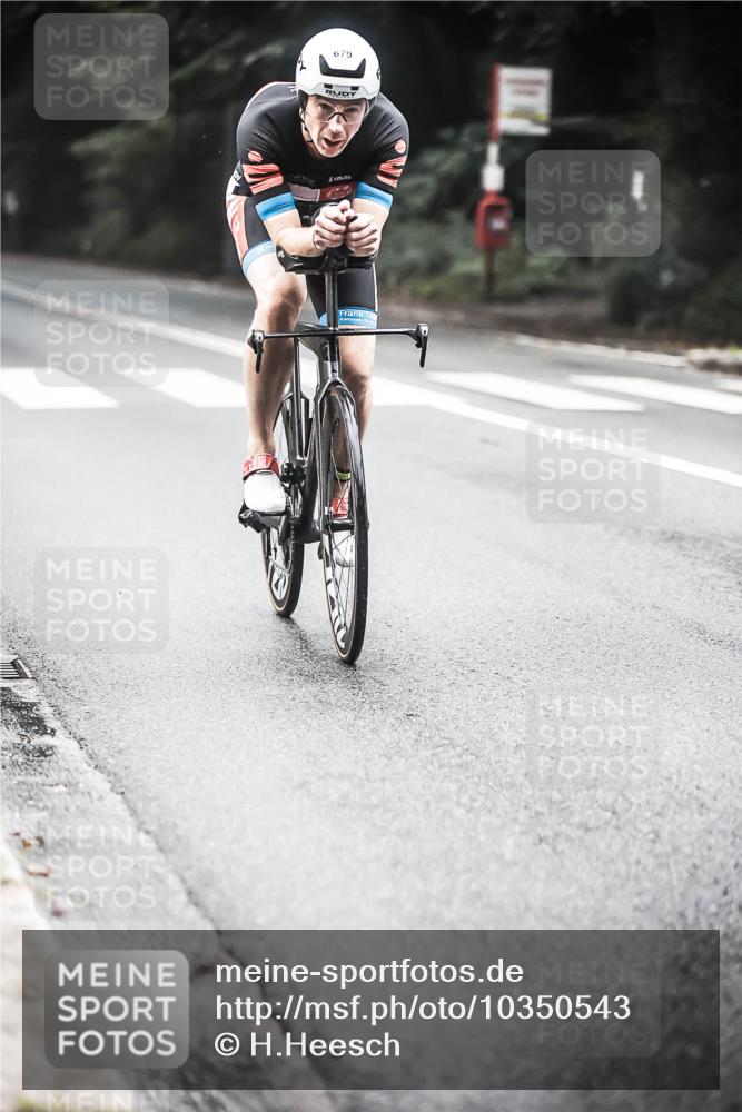 13.09.2026 - Stadtparktriathlon H.Heesch http://msf.ph/oto/10350543 13.09.2026 11:03:26 Radfahren 679, 1799 meine-sportfotos.de