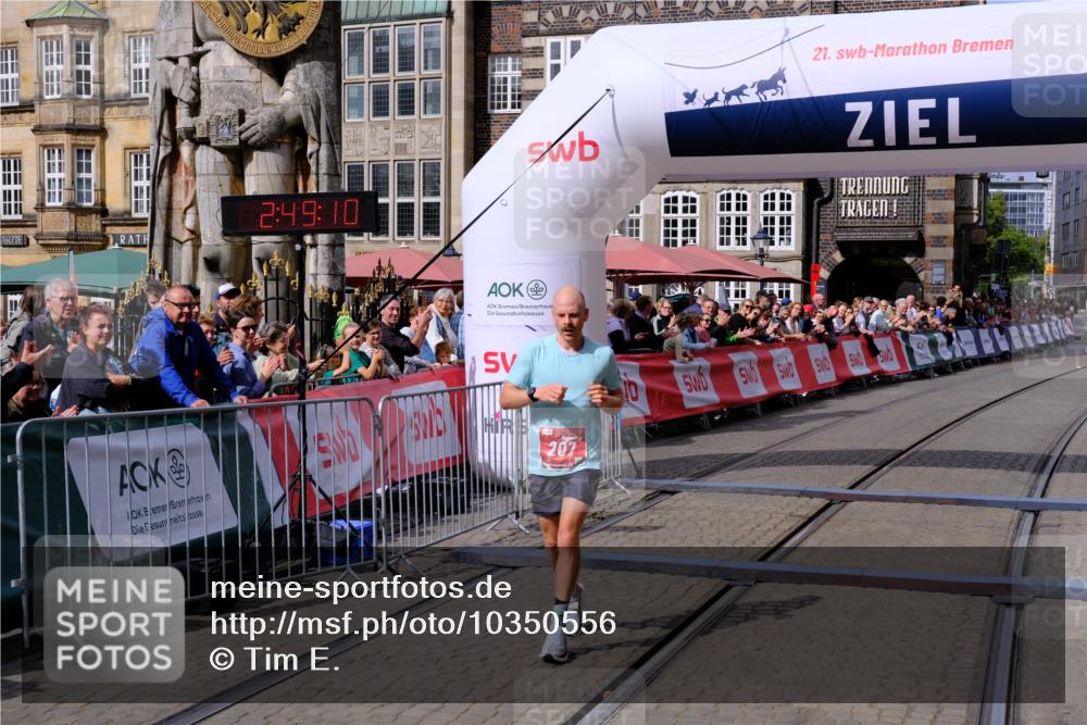 13.09.2026 - 21. swb-Marathon Bremen Tim E. http://msf.ph/oto/10350556 13.09.2026 12:20:00 Ziel  meine-sportfotos.de