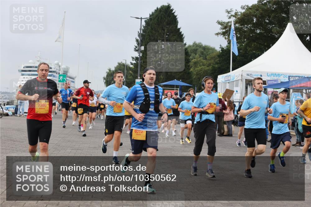 13.09.2026 - Kiel Lauf Andreas Tolksdorf http://msf.ph/oto/10350562 13.09.2026 09:55:31 Kiellinie 7380, 7200, 6012 meine-sportfotos.de