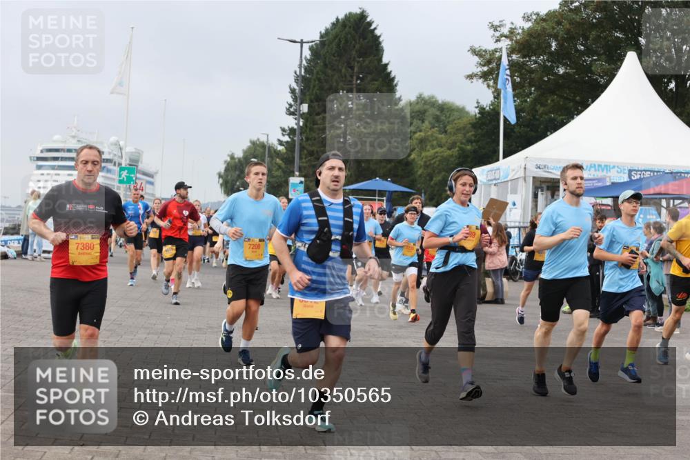 13.09.2026 - Kiel Lauf Andreas Tolksdorf http://msf.ph/oto/10350565 13.09.2026 09:55:31 Kiellinie 39, 7380, 13, 4511, 7200 meine-sportfotos.de