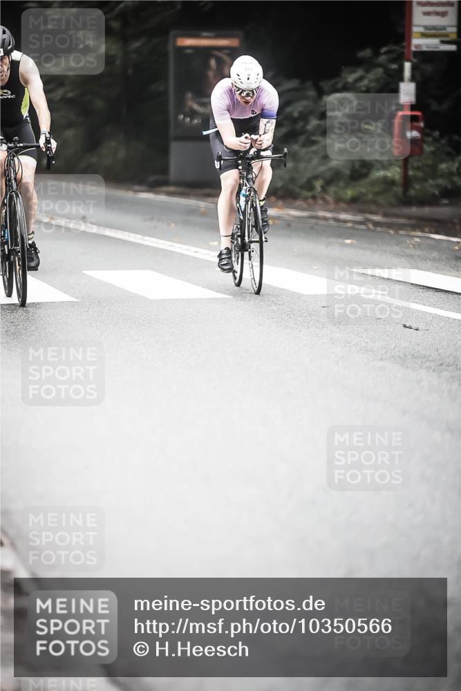 13.09.2026 - Stadtparktriathlon H.Heesch http://msf.ph/oto/10350566 13.09.2026 11:03:34 Radfahren 540, 612, 683 meine-sportfotos.de