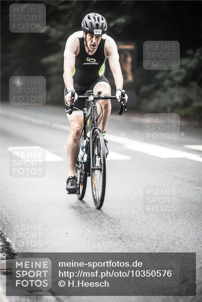 13.09.2026 - Stadtparktriathlon H.Heesch http://msf.ph/oto/10350576 13.09.2026 11:03:35 Radfahren 445, 540, 612, 683 meine-sportfotos.de