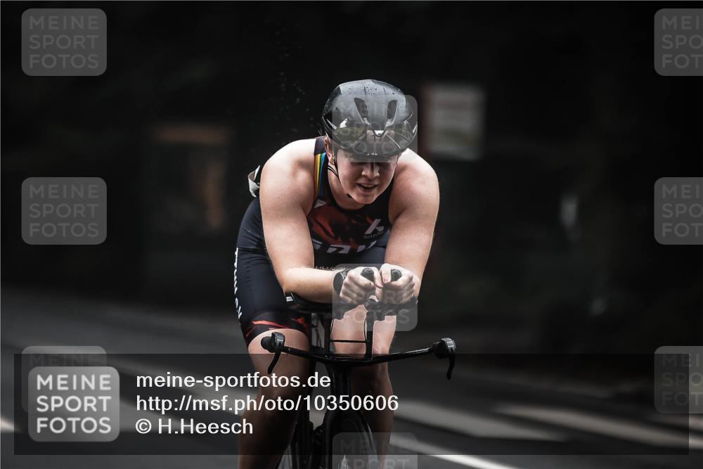 13.09.2026 - Stadtparktriathlon H.Heesch http://msf.ph/oto/10350606 13.09.2026 09:19:34 Radfahren 77, 155, 175 meine-sportfotos.de